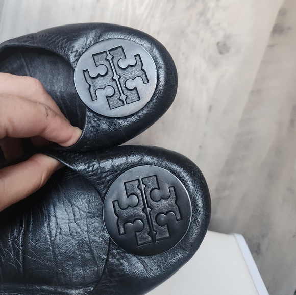 TORY BURCH Black Leather REVA Logo Medallion Ballet Flats Size 9m - Picture 3 of 9